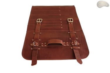 Sac à couteaux / pochette COGNAC AVEC ZIPPE (modèle 3)