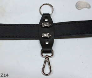 Porte-clés sur la ceinture du pantalon Z14