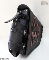 LEATHER SADDLEBAG S493 SKULL H-D SOFTAIL