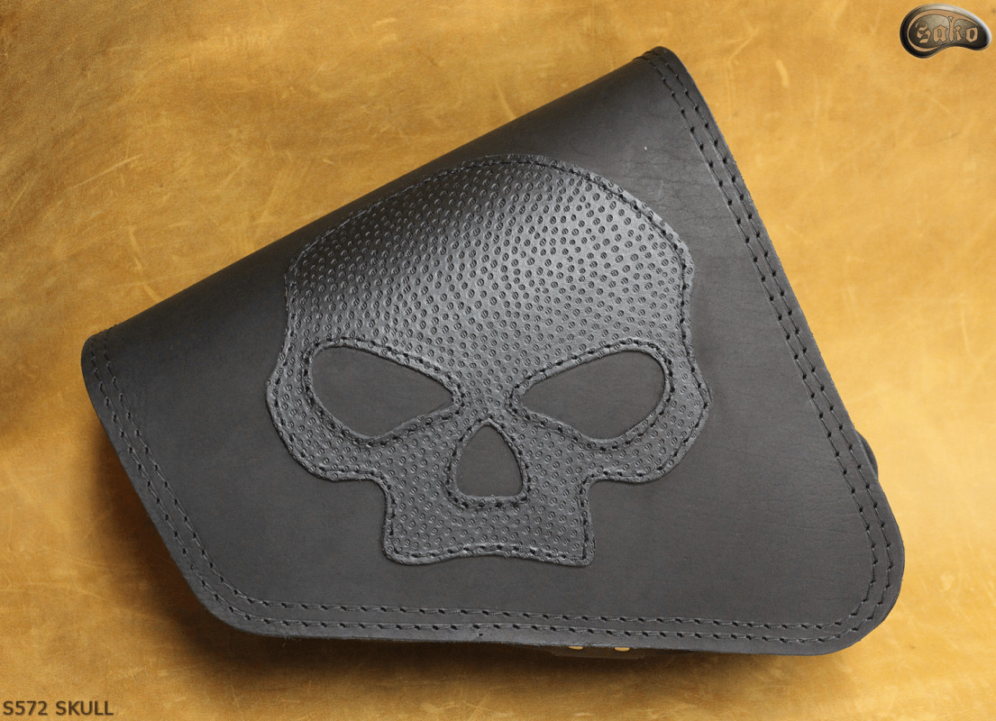 LEATHER SADDLEBAG S572 SKULL H-D Sportster
