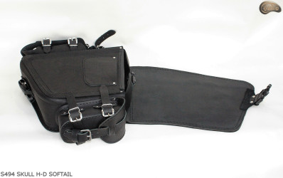 LEATHER SADDLEBAG S494 SKULL H-D SOFTAIL