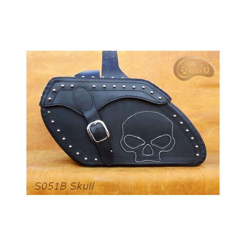 LEATHER SADDLEBAGS S51 Skull