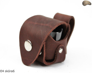 E4 BROWN6 holster case for the cylinder/magazine of the 1873 Colt Peacemaker revolver, caliber .44