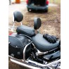 A vezető hátulja  SUZUKI VL 800 VOLUSIA, BOULEVARD