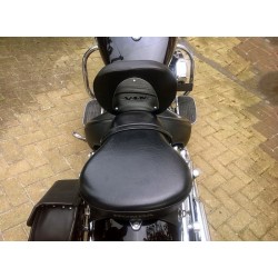 A vezető hátulja  HONDA VTX 1300 RETRO