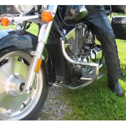 A bukócsőkiváló CUSTOM  HONDA VTX 1300 CUSTOM