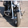 A bukócsőkiváló CUSTOM  HONDA VTX 1800 CUSTOM