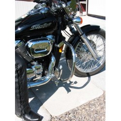A bukócsőkiváló CLASSIC  HONDA VT 750 SPIRIT / BLACK WIDOW