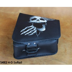 LEATHER SADDLEBAG S492 H-D SOFTAIL *TO REQUEST*