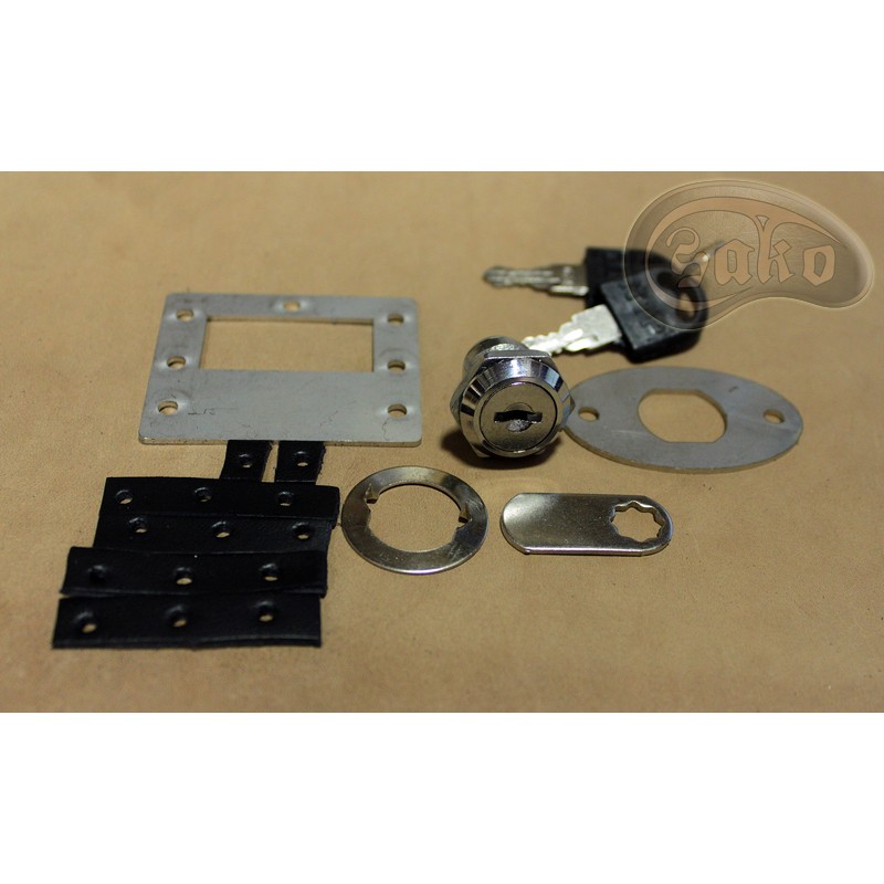 Serrure pour la poitrine - set